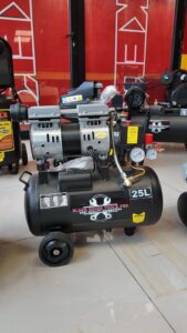 SF-1100-24 Compresor de aire 0.75hp con motor eléctrico libre de aceite.